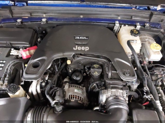 44689322 :رقم المزاد ، 1C4HJXDG7JW271930 vin ، 2018 Jeep Wrangler Unlimited Sport S 4x4 مزاد بيع