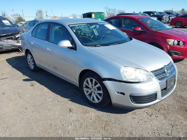 2010 VOLKSWAGEN JETTA 3VWAZ7AJ2AM076339