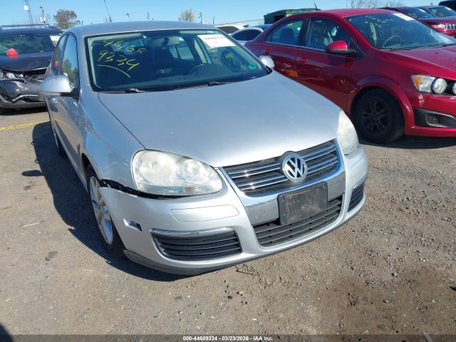 2010 VOLKSWAGEN JETTA 3VWAZ7AJ2AM076339 Photo 5
