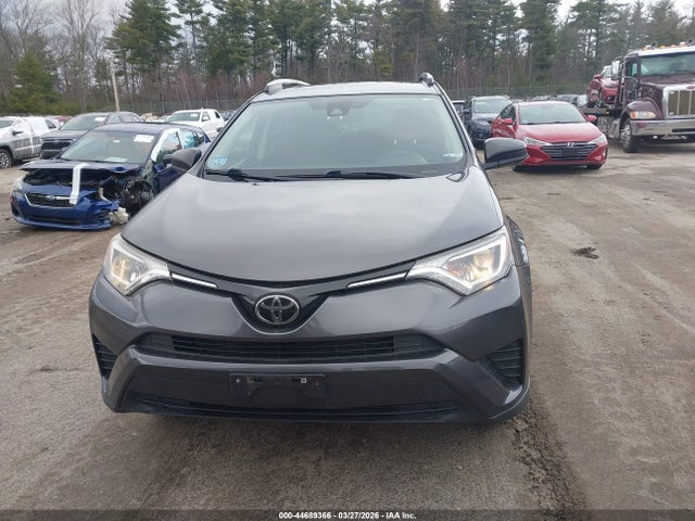 Toyota RAV4 LE 2017 JTMBFREV3HJ136905 Image 12