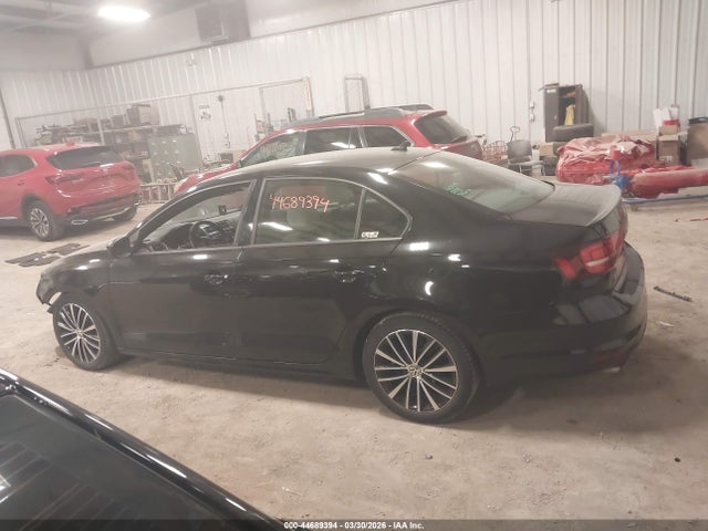 2016 Volkswagen Jetta 1.8t Sport მანქანა იყიდება აუქციონზე, vin: 3VWD17AJ7GM274184, აუქციონის ნომერი: 44689394