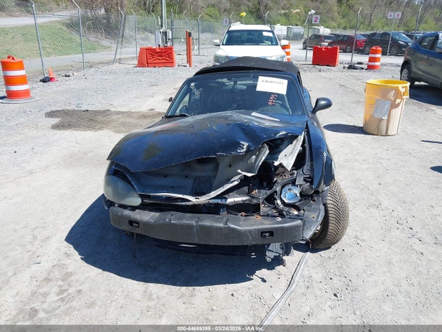 44689395 :رقم المزاد ، JM1NB353330303928 vin ، 2003 Mazda Mx-5 Miata Cloth/ls/se/shinsen مزاد بيع