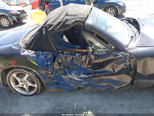44689395 :رقم المزاد ، JM1NB353330303928 vin ، 2003 Mazda Mx-5 Miata Cloth/ls/se/shinsen مزاد بيع