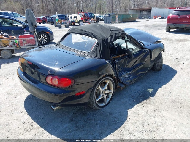 44689395 :رقم المزاد ، JM1NB353330303928 vin ، 2003 Mazda Mx-5 Miata Cloth/ls/se/shinsen مزاد بيع