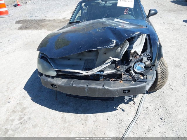 44689395 :رقم المزاد ، JM1NB353330303928 vin ، 2003 Mazda Mx-5 Miata Cloth/ls/se/shinsen مزاد بيع