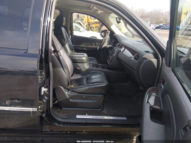 Продажа на аукционе авто 2009 Gmc Yukon Denali, vin: 1GKFK032X9R266897, номер лота: 44689399