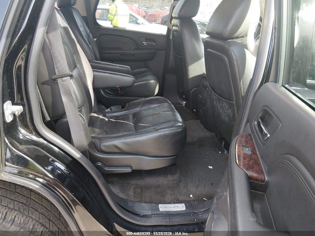 Продажа на аукционе авто 2009 Gmc Yukon Denali, vin: 1GKFK032X9R266897, номер лота: 44689399
