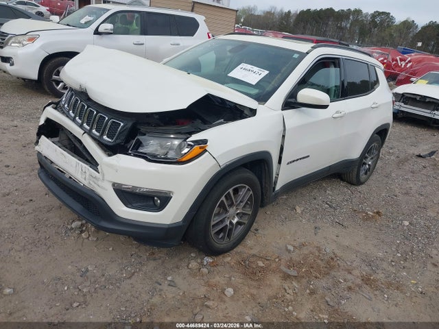 2019 Jeep Compass Sun And Wheel Fwd მანქანა იყიდება აუქციონზე, vin: 3C4NJCBB1KT637424, აუქციონის ნომერი: 44689424