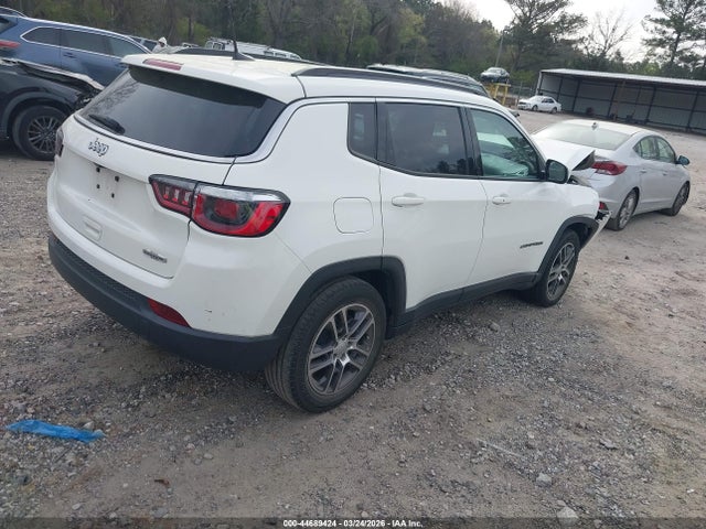 2019 Jeep Compass Sun And Wheel Fwd მანქანა იყიდება აუქციონზე, vin: 3C4NJCBB1KT637424, აუქციონის ნომერი: 44689424