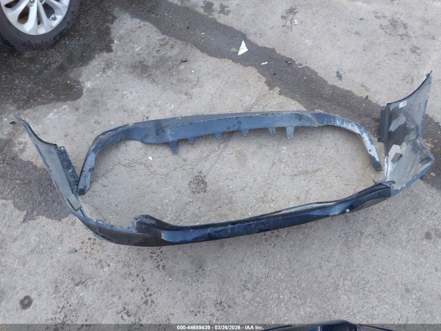 2018 Toyota Camry Le მანქანა იყიდება აუქციონზე, vin: 4T1B11HK3JU083477, აუქციონის ნომერი: 44689439