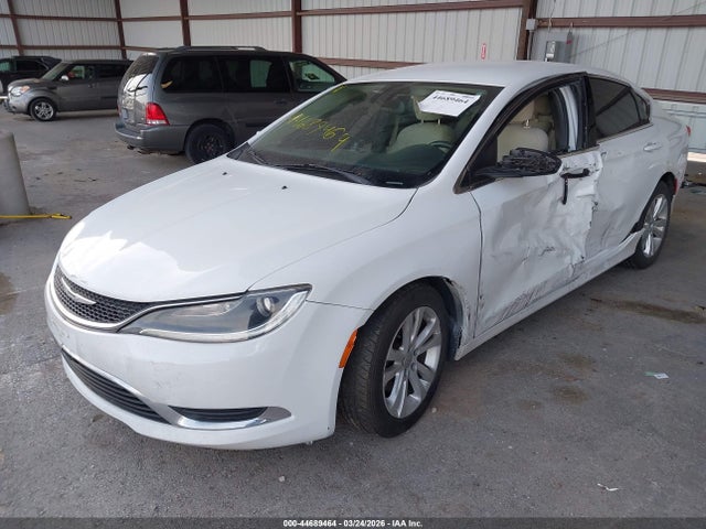 Продаж на аукціоні авто 2015 Chrysler 200 Limited, vin: 1C3CCCAB4FN641299, номер лоту: 44689464