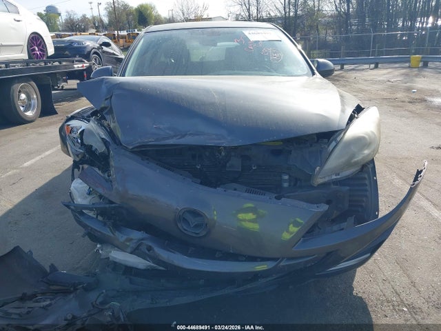 44689491 :رقم المزاد ، JM1BL1M65B1378302 vin ، 2011 Mazda Mazda3 مزاد بيع