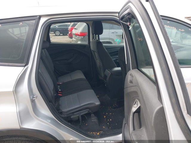 Продажа на аукционе авто 2017 Ford Escape S, vin: 1FMCU0F79HUC00347, номер лота: 44689501