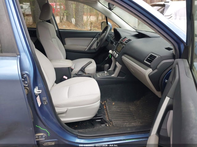 2016 Subaru Forester 2.5i Premium მანქანა იყიდება აუქციონზე, vin: JF2SJADC4GH450571, აუქციონის ნომერი: 44689502