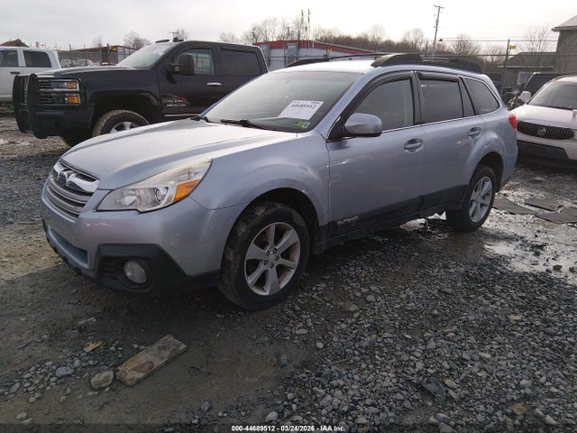 2014 Subaru Outback 2.5i Premium მანქანა იყიდება აუქციონზე, vin: 4S4BRBCC5E3316186, აუქციონის ნომერი: 44689512