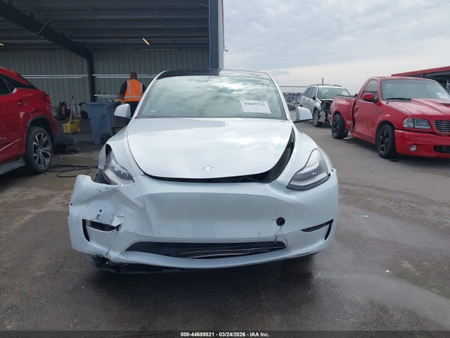 5YJYGDEE3MF109229 Tesla Model Y Long Range Dual Motor All-wheel Drive