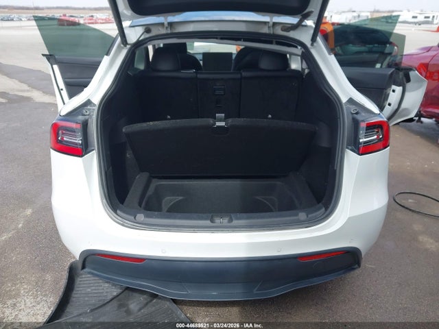 5YJYGDEE3MF109229 Tesla Model Y Long Range Dual Motor All-wheel Drive