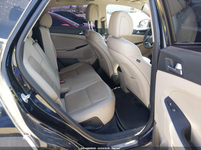 2017 HYUNDAI TUCSON KM8J3CA2XHU394510 Photo 7