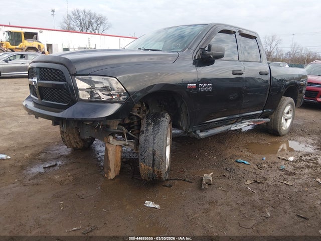 Продаж на аукціоні авто 2017 Ram 1500 Express  4x4 6'4 Box, vin: 1C6RR7FT6HS523280, номер лоту: 44689555