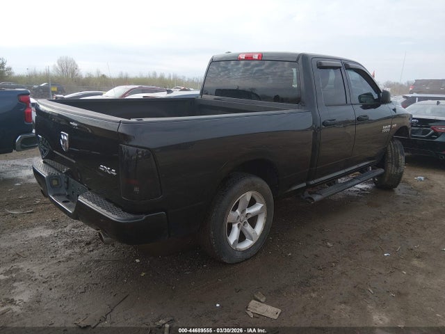 Продаж на аукціоні авто 2017 Ram 1500 Express  4x4 6'4 Box, vin: 1C6RR7FT6HS523280, номер лоту: 44689555