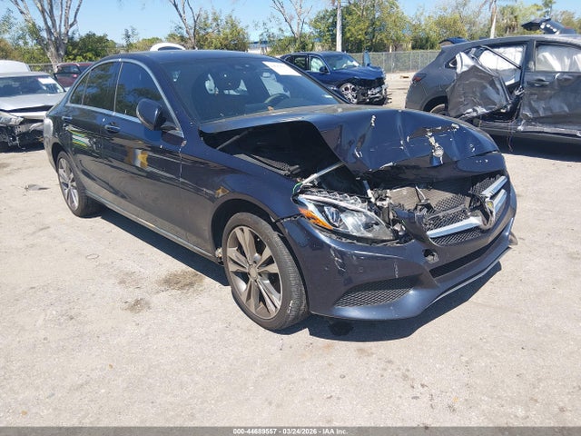 2016 MERCEDES-BENZ C 300 55SWF4KB0GU136623