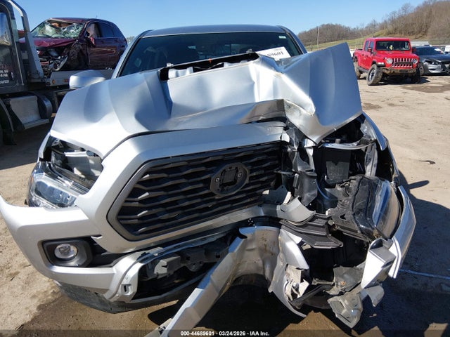 Продаж на аукціоні авто 2023 Toyota Tacoma Trd Sport, vin: 3TMCZ5AN3PM558426, номер лоту: 44689601