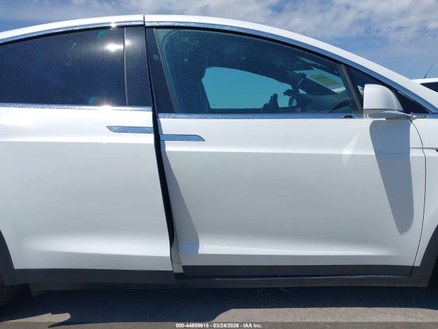 Продажа на аукционе авто 2020 Tesla Model X Long Range Dual Motor All-wheel Drive/long Range Plus Dual Motor All-wheel Drive, vin: 5YJXCDE22LF271963, номер лота: 44689615