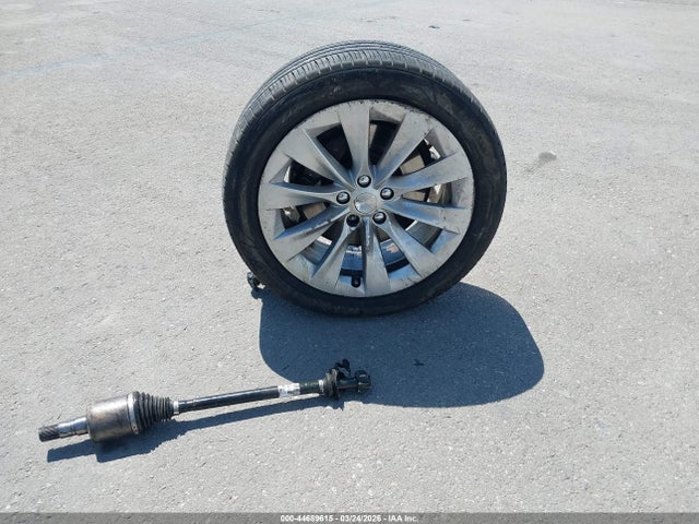 Продажа на аукционе авто 2020 Tesla Model X Long Range Dual Motor All-wheel Drive/long Range Plus Dual Motor All-wheel Drive, vin: 5YJXCDE22LF271963, номер лота: 44689615