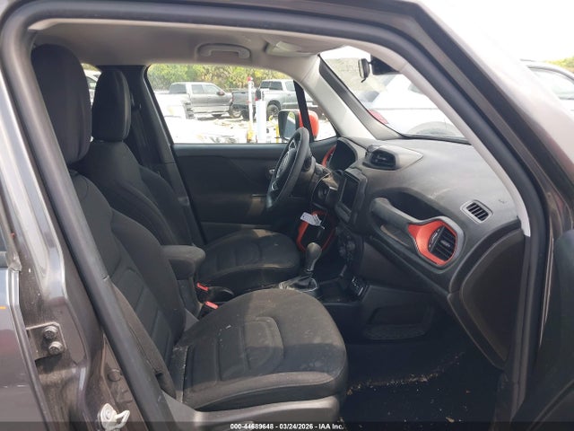 2020 JEEP RENEGADE ZACNJABB5LPL73702 Photo 4