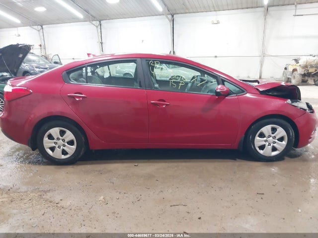 Продаж на аукціоні авто 2015 Kia Forte Lx, vin: KNAFX4A66F5347762, номер лоту: 44689677