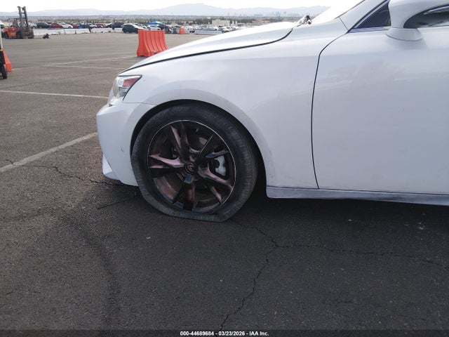 44689684 :رقم المزاد ، JTHCF1D27F5024917 vin ، 2015 Lexus Is 250 مزاد بيع