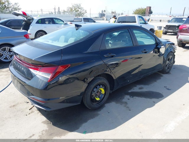 44689686 :رقم المزاد ، KMHLS4AG9NU241500 vin ، 2022 Hyundai Elantra Sel مزاد بيع