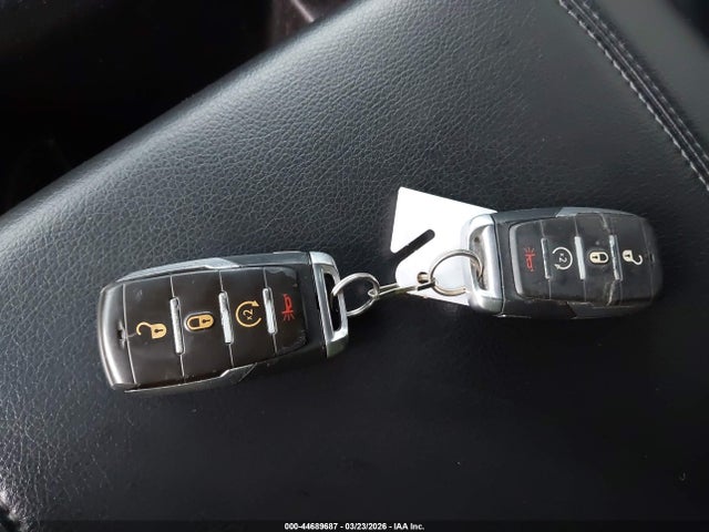 44689687 :رقم المزاد ، 1C6SRFFT1KN602194 vin ، 2019 Ram 1500 مزاد بيع