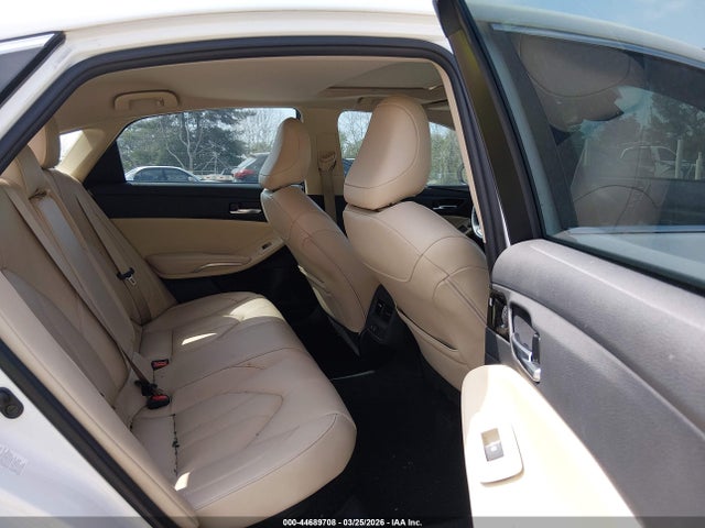 4T1B21FB6KU007785 Toyota Avalon Hybrid Xle