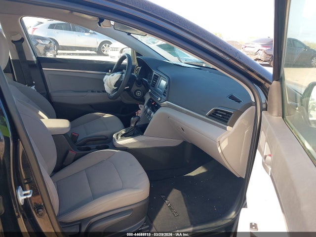 Hyundai ELANTRA SE 2020 5NPD74LF7LH602454 Image 5