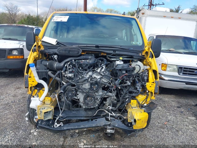 Ford Transit-150 2023 1FTYE2Y82PKA84086 Image 12