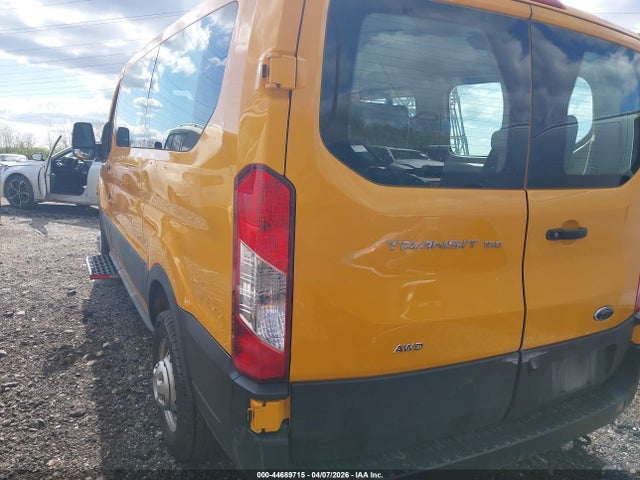 Ford Transit-150 2023 1FTYE2Y82PKA84086 Image 3