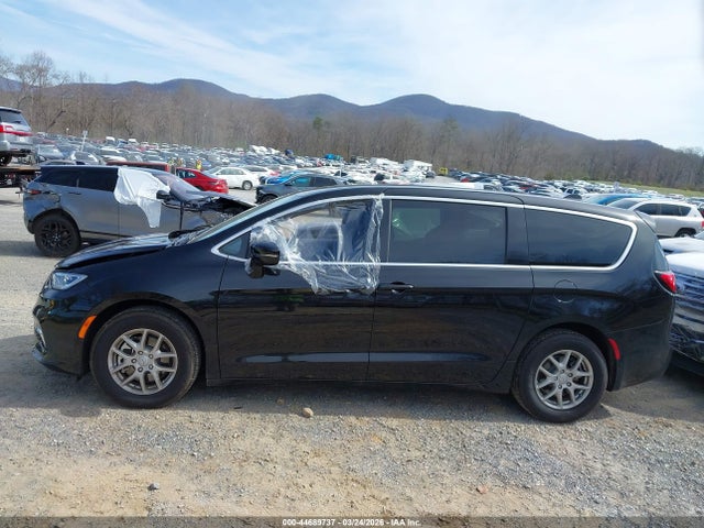 Продажа на аукционе авто 2026 Chrysler Pacifica Select, vin: 2C4RC1BG6TR159730, номер лота: 44689737