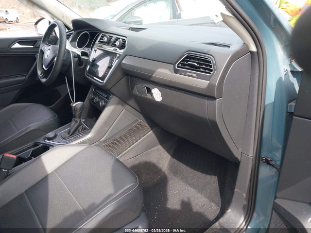 2021 Volkswagen Tiguan 2.0t Se/2.0t Se R-line Black/2.0t Sel მანქანა იყიდება აუქციონზე, vin: 3VV2B7AX4MM019808, აუქციონის ნომერი: 44689762
