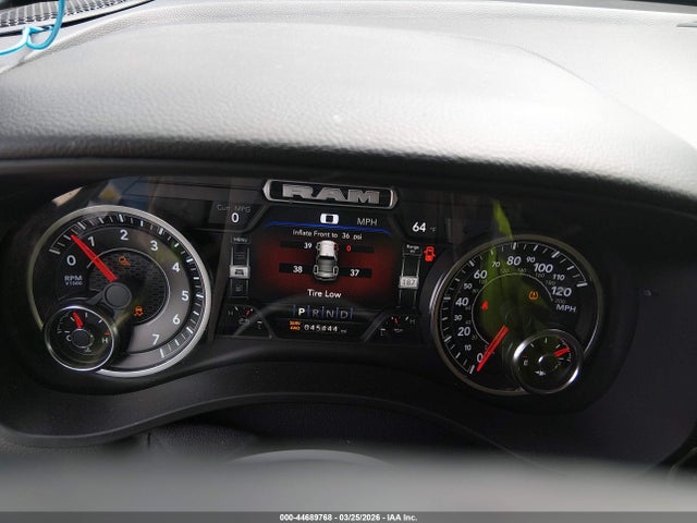 2022 Ram 1500 Big Horn  4x4 6'4 Box მანქანა იყიდება აუქციონზე, vin: 1C6SRFBT5NN200222, აუქციონის ნომერი: 44689768