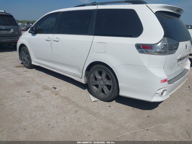 Aukcja sprzedaży 2011 Toyota Sienna Se, vin: 5TDXK3DC3BS153616, numer aukcji: 44689779