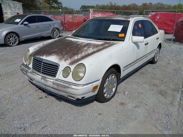 Продажа на аукционе авто 1996 Mercedes-benz E 320, vin: WDBJF55F9TJ022105, номер лота: 44689782