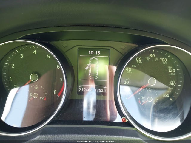 Продаж на аукціоні авто 2017 Volkswagen Passat 1.8t S, vin: 1VWAT7A35HC032673, номер лоту: 44689790