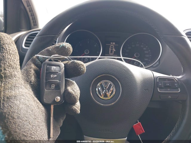 2011 Volkswagen Golf Tdi 2-door მანქანა იყიდება აუქციონზე, vin: WVWMM7AJ5BW307024, აუქციონის ნომერი: 44689793