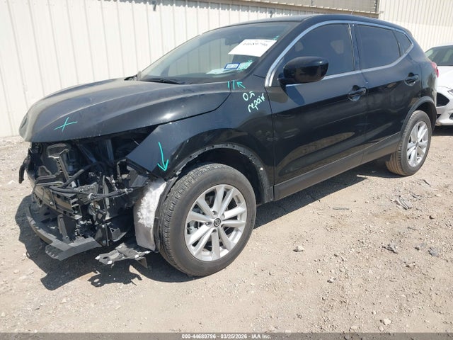 JN1BJ1CP5KW229717 Nissan Rogue Sport S