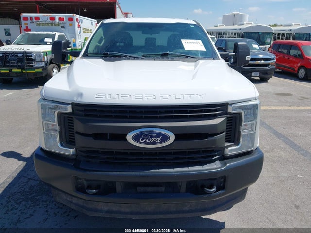 Ford F-250 Xl 2019 1FD7W2B64KEF56789 Image 14