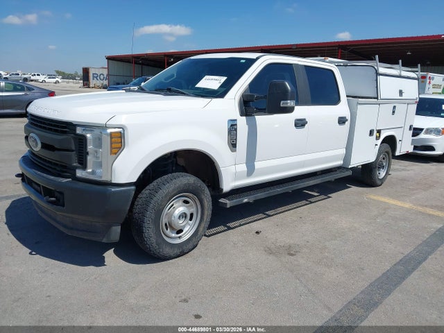Ford F-250 Xl 2019 1FD7W2B64KEF56789 Image 2