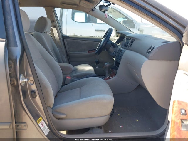 2007 TOYOTA COROLLA 1NXBR30E97Z819552 Photo 4