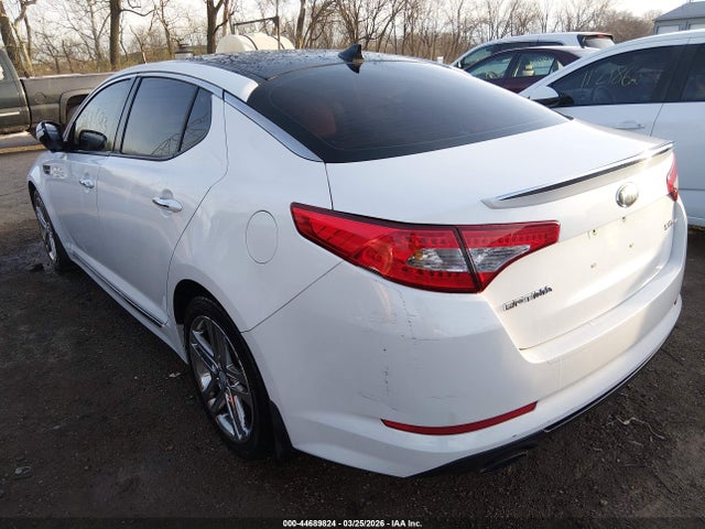 2013 Kia Optima Sx მანქანა იყიდება აუქციონზე, vin: 5XXGR4A62DG105030, აუქციონის ნომერი: 44689824