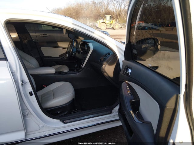 2013 Kia Optima Sx მანქანა იყიდება აუქციონზე, vin: 5XXGR4A62DG105030, აუქციონის ნომერი: 44689824